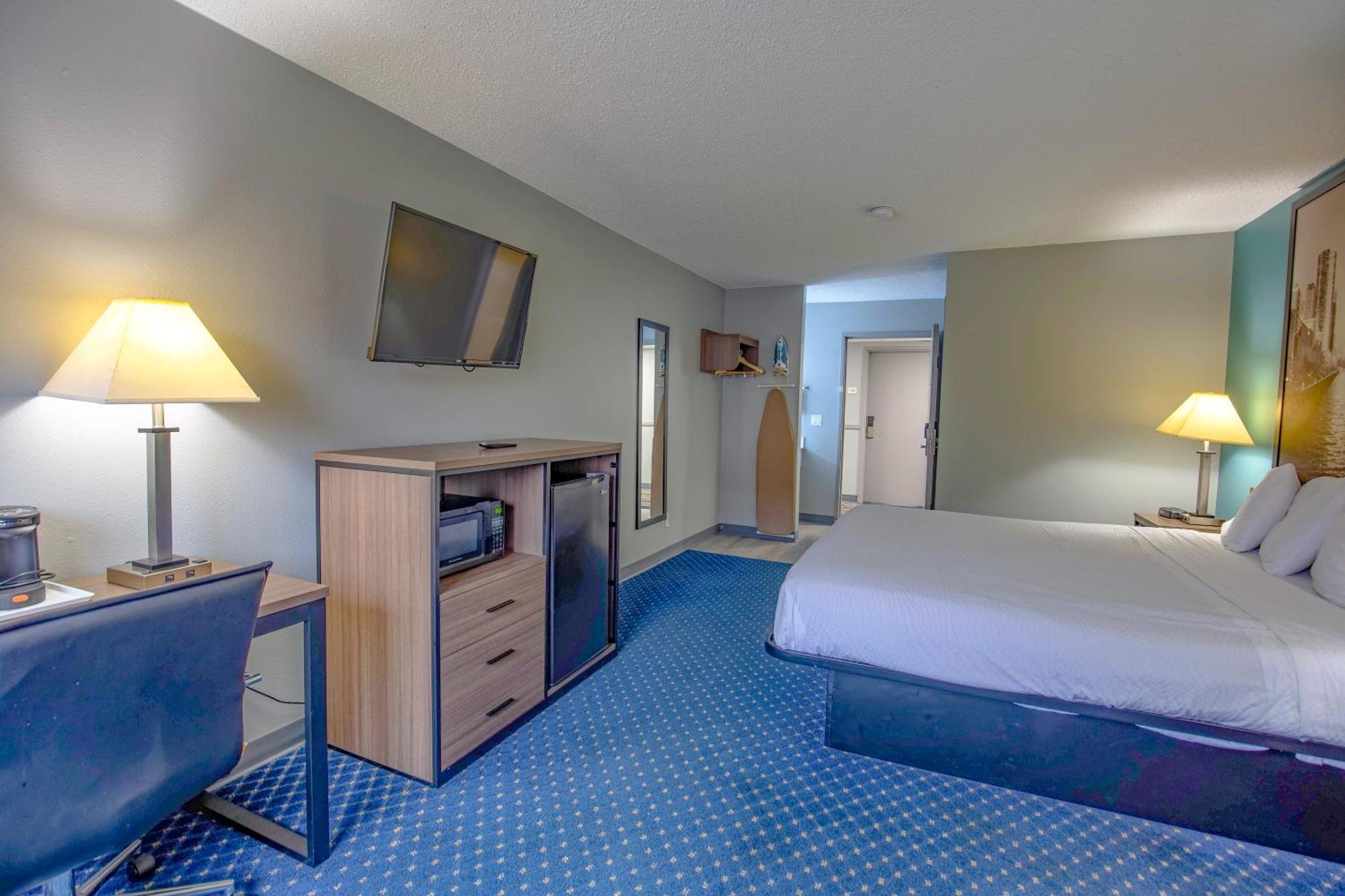 Super 8 By Wyndham Rockford I-90 Casino District Hotel Екстериор снимка