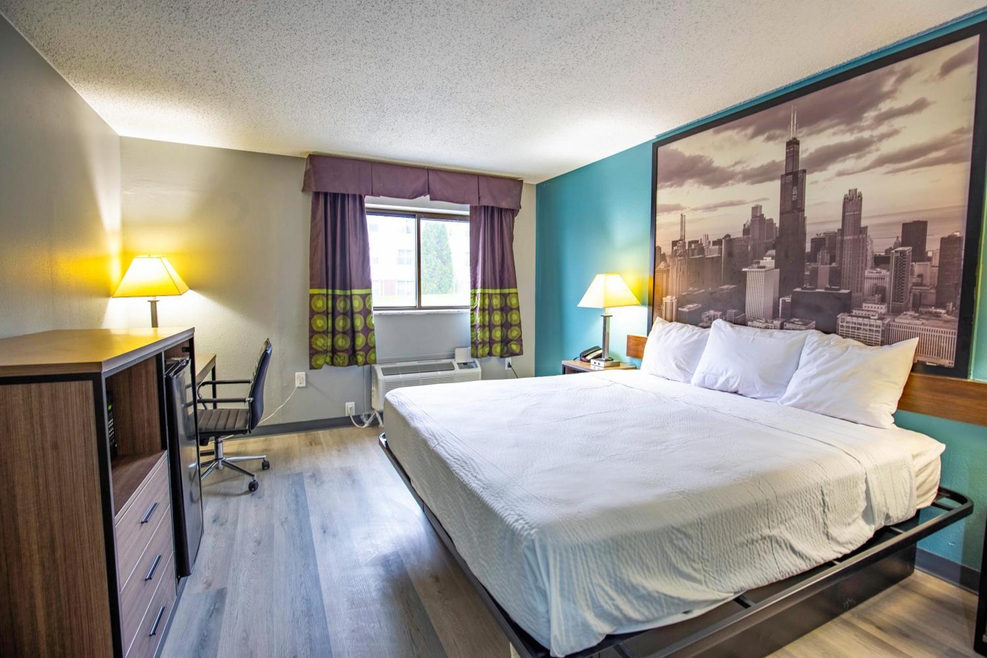 Super 8 By Wyndham Rockford I-90 Casino District Hotel Екстериор снимка